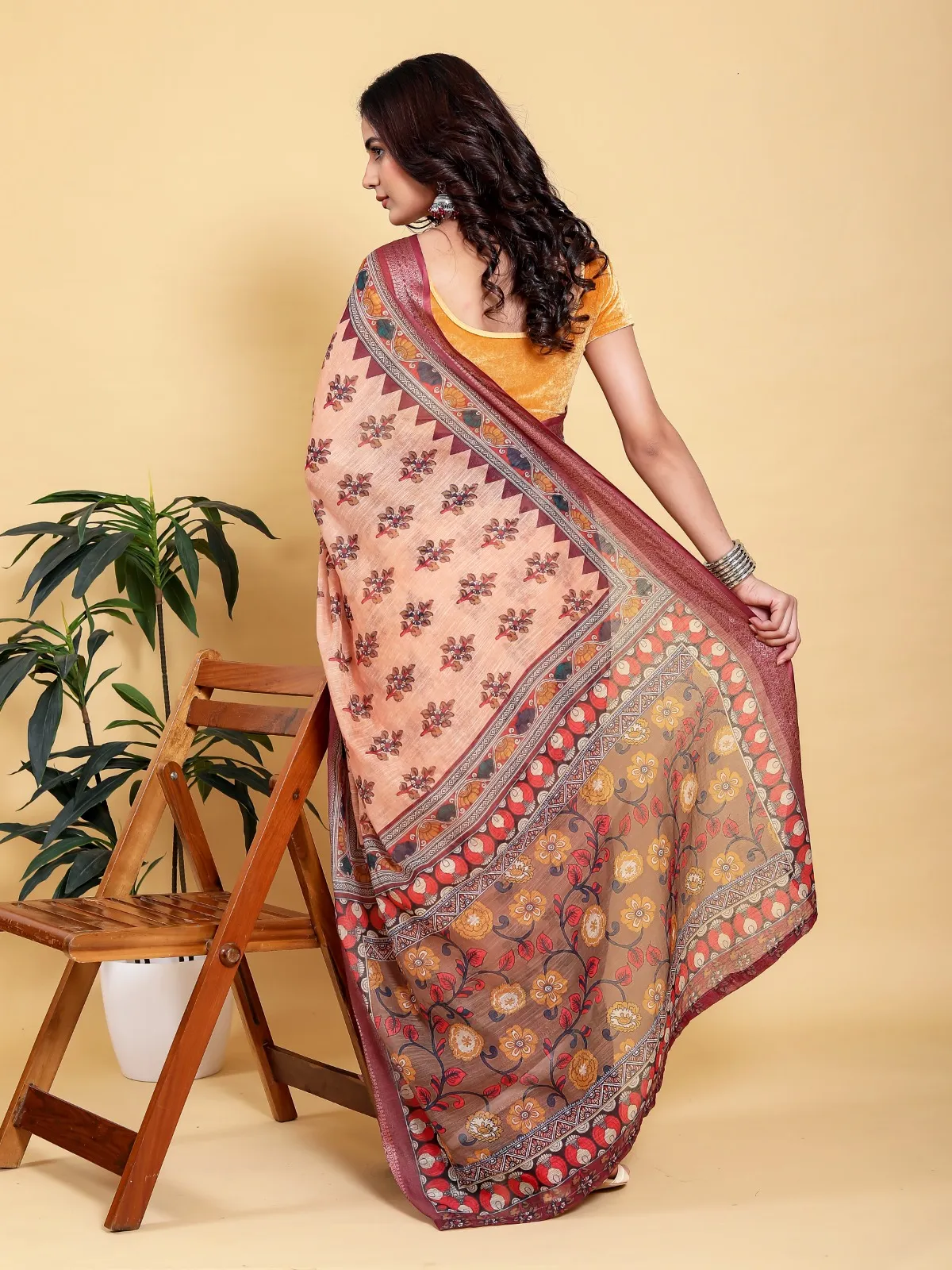 Linen Cotton printed saree - Image 2 in Kolkata